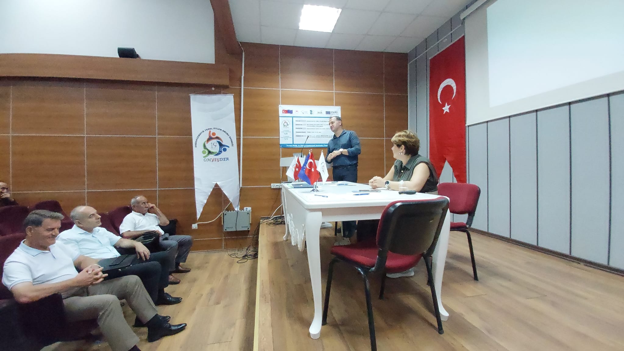 SU TASARRUFU VE BİLİNÇLİ SU TÜKETİMİ İLE İLGİLİ EĞİTİM ÇALIŞMASI